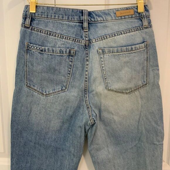 Blank NYC The Madison Crop High Rise Asymmetrical Button Closure Size 27 - Picture 9 of 13